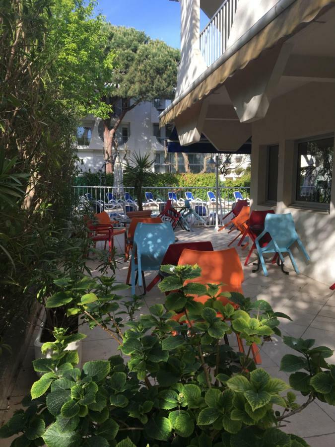 Hotel Les Rives Bleues La Grande-Motte Exterior photo